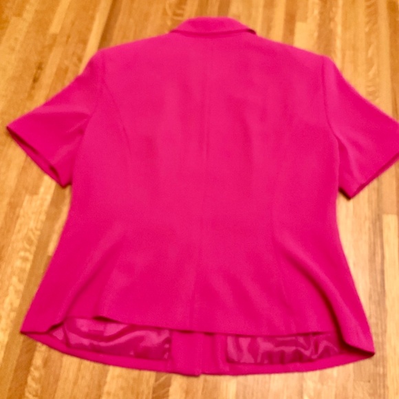 Women’s Danny & Nicole 2 pc size 16 Fuchsia Suit - Picture 5 of 11